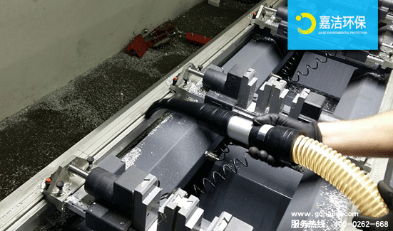 金屬加工業的工業吸塵器-Delfin工業用吸塵器